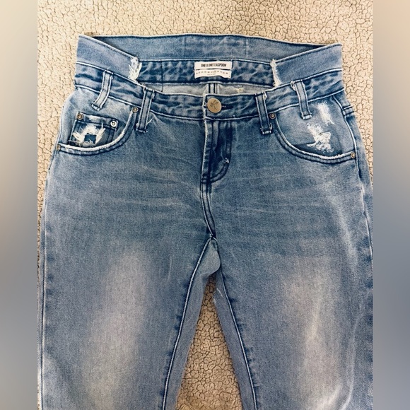 ONE BY ONE TEASPOON FREEBIRDS LADIES Distressed Jeans - Picture 2 of 5